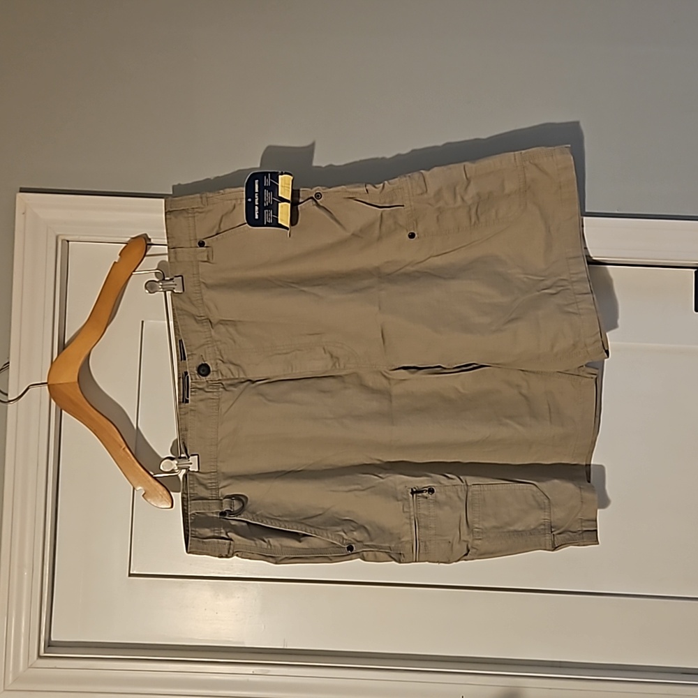 Brand New Men's work shorts 44